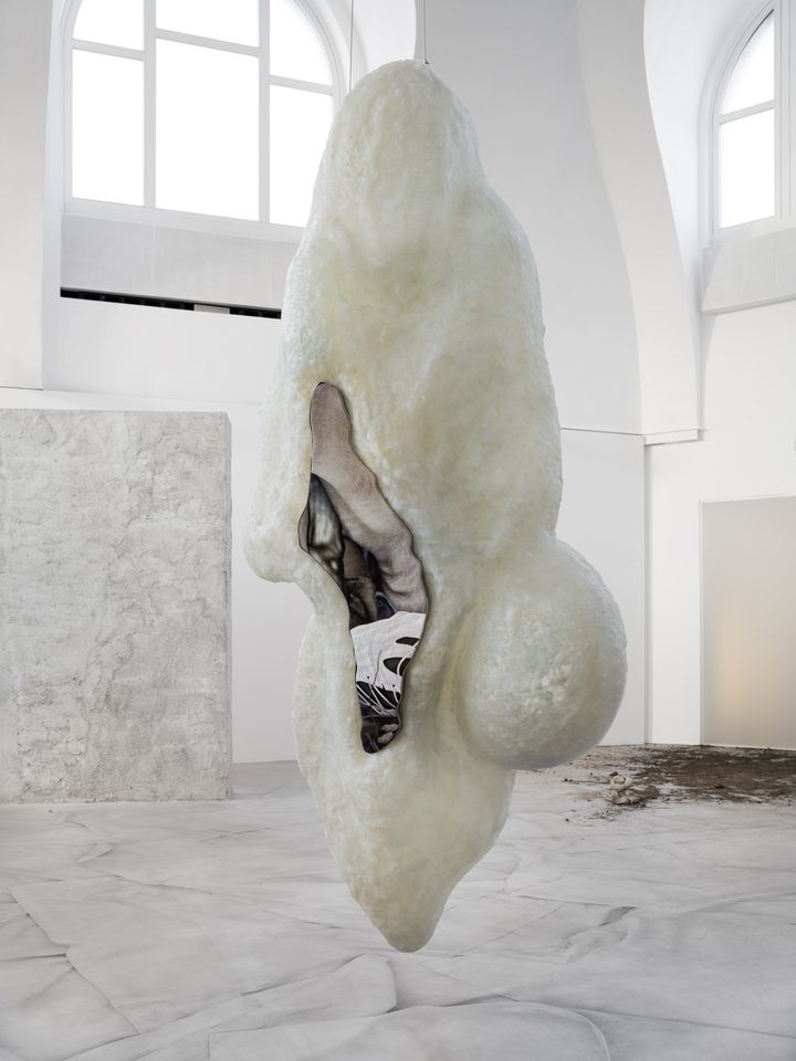 Klára Hosnedlová - Untitled (from the series To Infinity) - 1